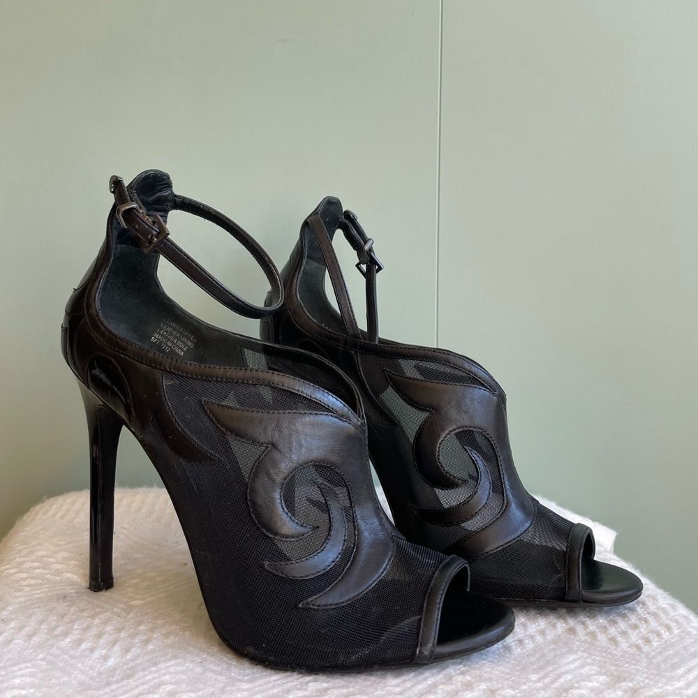B Brian Atwood Black Booties Sz 7.5